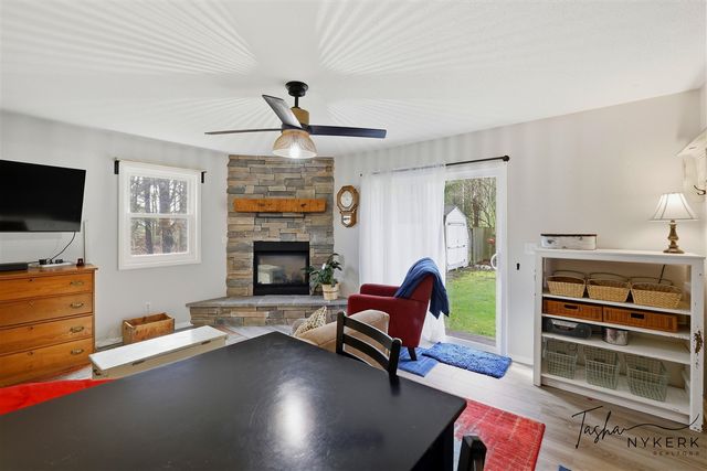 2467 Fenner Road, Muskegon, MI 49445