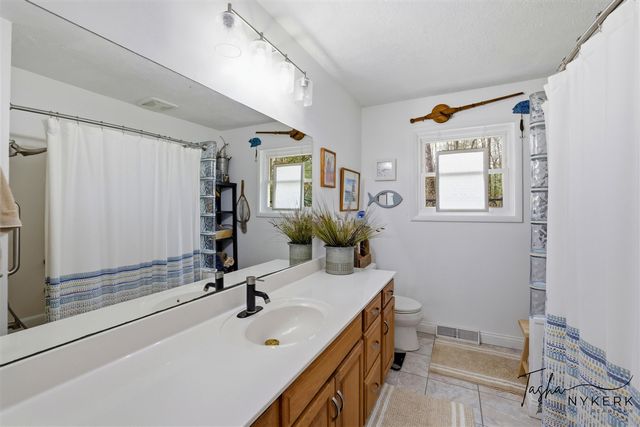 2467 Fenner Road, Muskegon, MI 49445