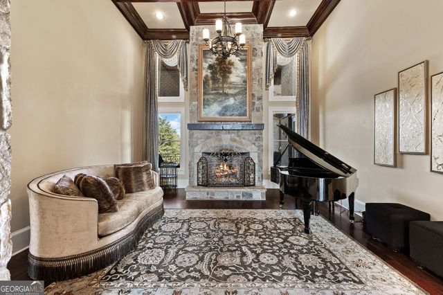 2417 Sunflower Drive, Hoschton, GA 30548