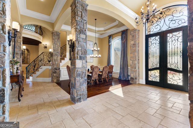 2417 Sunflower Drive, Hoschton, GA 30548