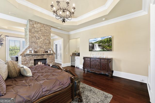 2417 Sunflower Drive, Hoschton, GA 30548