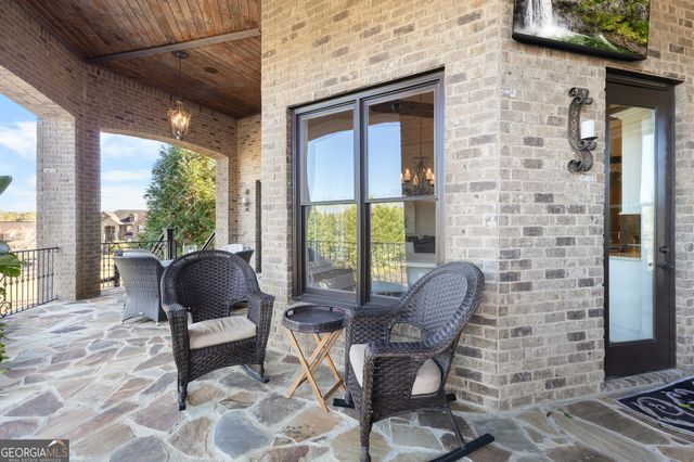 2417 Sunflower Drive, Hoschton, GA 30548