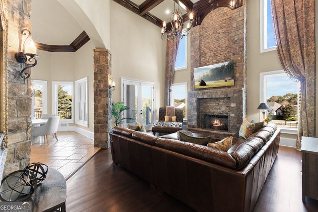 2417 Sunflower Drive, Hoschton, GA 30548