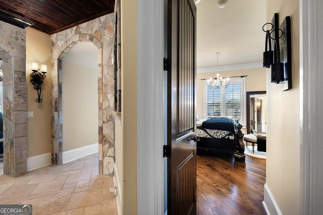 2417 Sunflower Drive, Hoschton, GA 30548