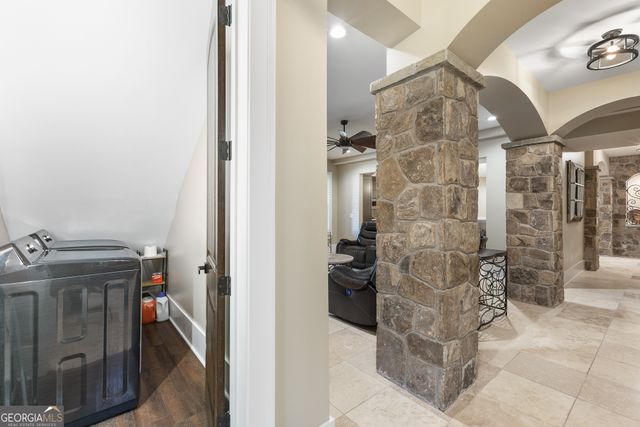 2417 Sunflower Drive, Hoschton, GA 30548