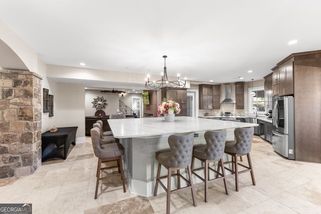 2417 Sunflower Drive, Hoschton, GA 30548