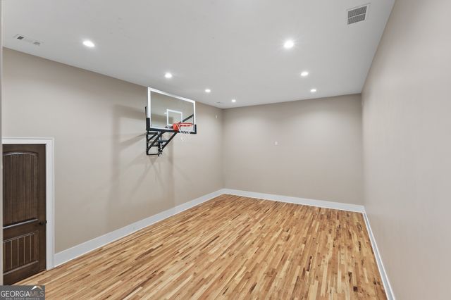 2417 Sunflower Drive, Hoschton, GA 30548