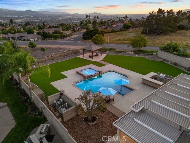 28929 Davis, Highland, CA 92346