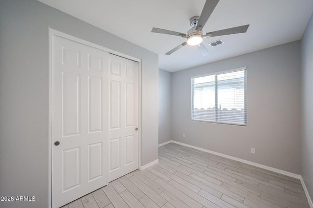 7048 W WINSTON Drive, Laveen, AZ 85339