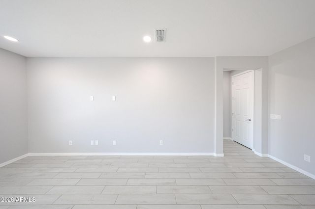7048 W WINSTON Drive, Laveen, AZ 85339