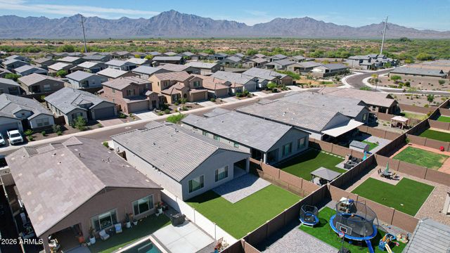 7048 W WINSTON Drive, Laveen, AZ 85339