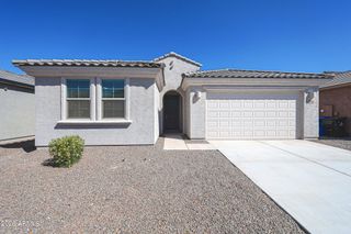 7048 W WINSTON Drive, Laveen, AZ 85339
