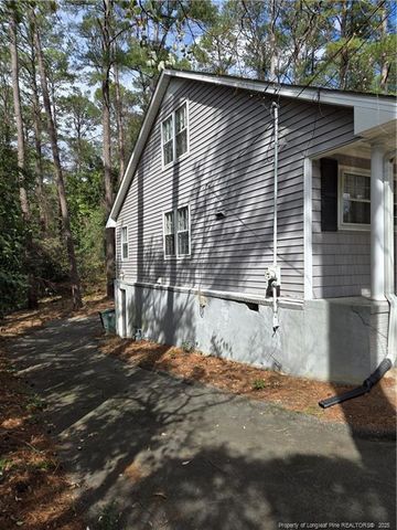 2218 Mirror Lake Drive, Fayetteville, NC 28303