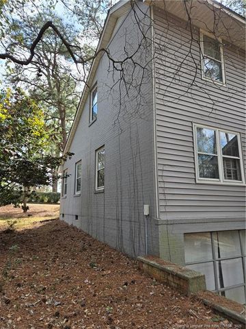 2218 Mirror Lake Drive, Fayetteville, NC 28303