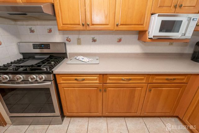 134 George Street, South River, NJ 08882