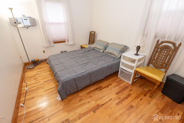 134 George Street, South River, NJ 08882