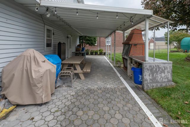 134 George Street, South River, NJ 08882