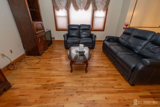 134 George Street, South River, NJ 08882