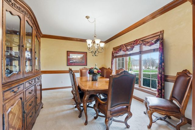 434 Royal Crest Drive, Fort Wayne, IN 46814