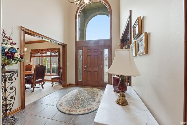 434 Royal Crest Drive, Fort Wayne, IN 46814