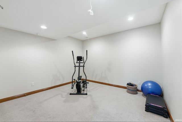 434 Royal Crest Drive, Fort Wayne, IN 46814
