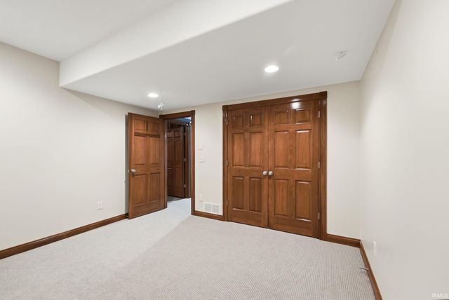 434 Royal Crest Drive, Fort Wayne, IN 46814
