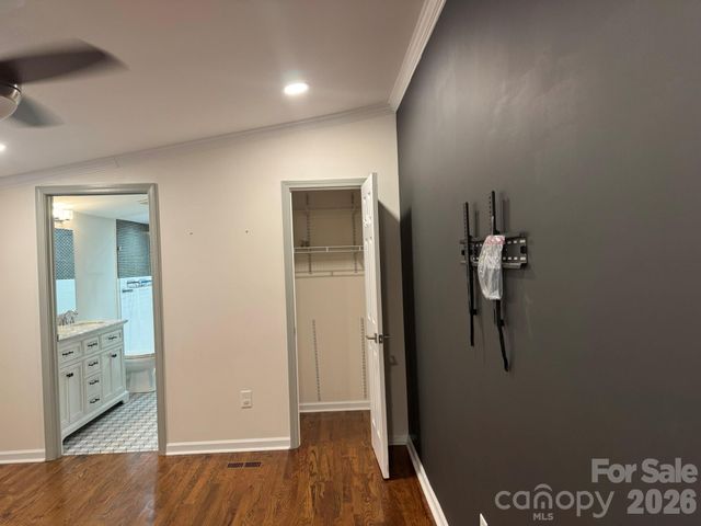 213 Sandy Creek Court, Hendersonville, NC 28792