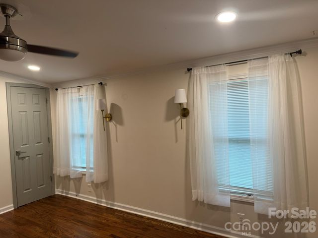 213 Sandy Creek Court, Hendersonville, NC 28792