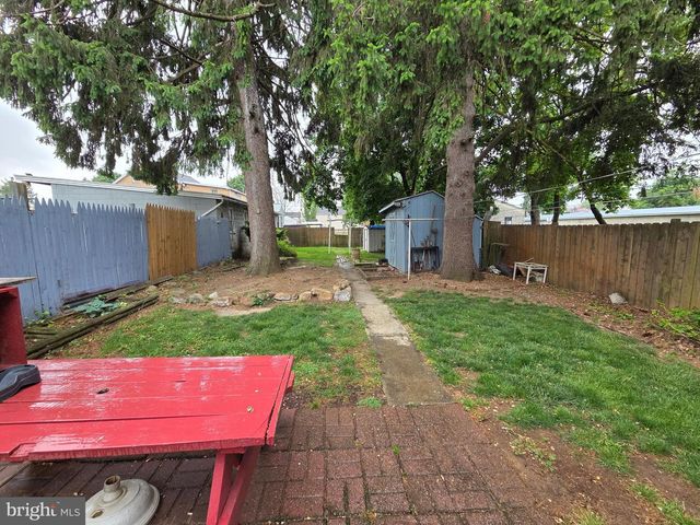 538 E E QUEEN STREET, Chambersburg, PA 17201