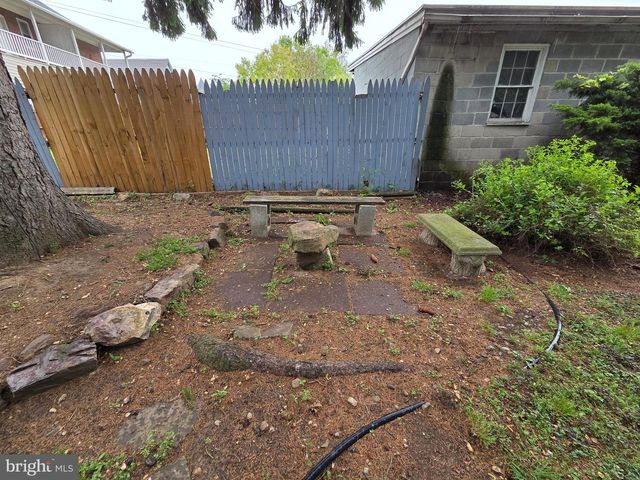 538 E E QUEEN STREET, Chambersburg, PA 17201