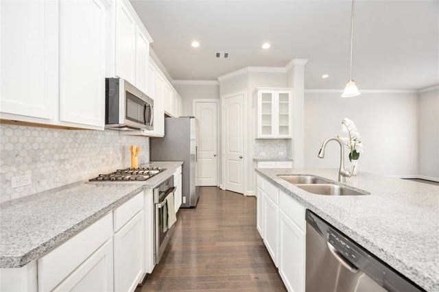 9603 Cambridge Manor Lane, Houston, TX 77045