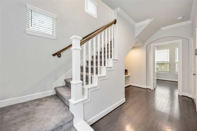 9603 Cambridge Manor Lane, Houston, TX 77045