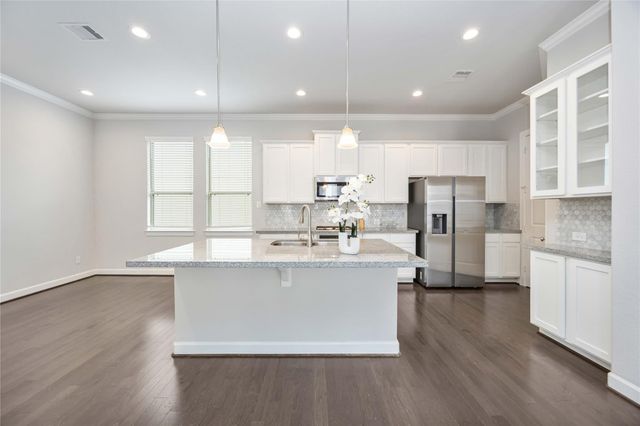 9603 Cambridge Manor Lane, Houston, TX 77045