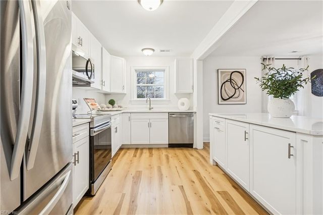 15661 Warwick Blvd Unit I, Newport News, VA 23608