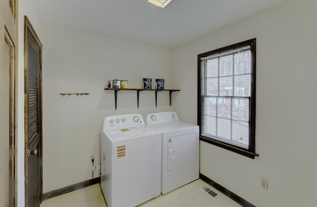 101 Dorchester Lane, Saint George, SC 29477