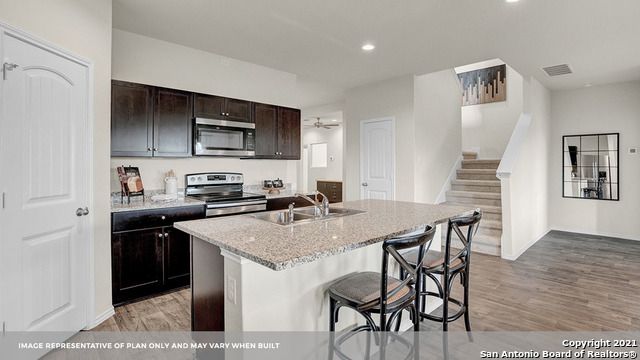 465 COTTONMOUTH LANE, Seguin, TX 78155