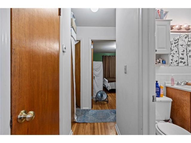 917-919 Weeks Avenue SE, Minneapolis, MN 55414