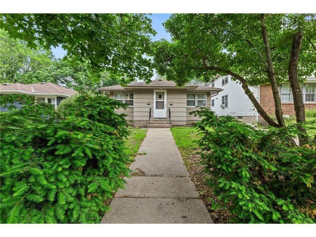 917-919 Weeks Avenue SE, Minneapolis, MN 55414