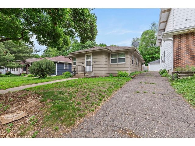 917-919 Weeks Avenue SE, Minneapolis, MN 55414