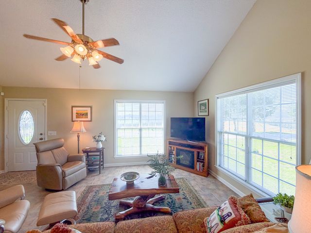 410 Ables Ln, Pulaski, TN 38478