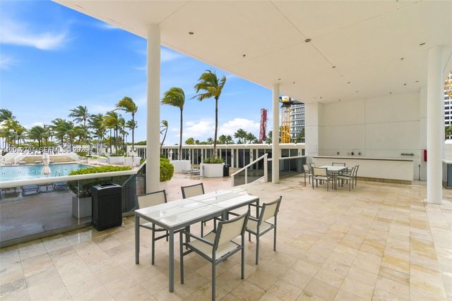 10275 Collins Ave 718, Bal Harbour, FL 33154