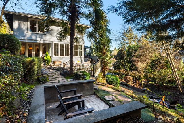 3645 92nd Avenue SE, Mercer Island, WA 98040