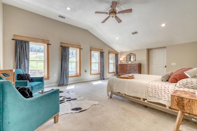 4868 Hwy 325, Blairsville, GA 30512
