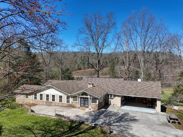 4868 Hwy 325, Blairsville, GA 30512