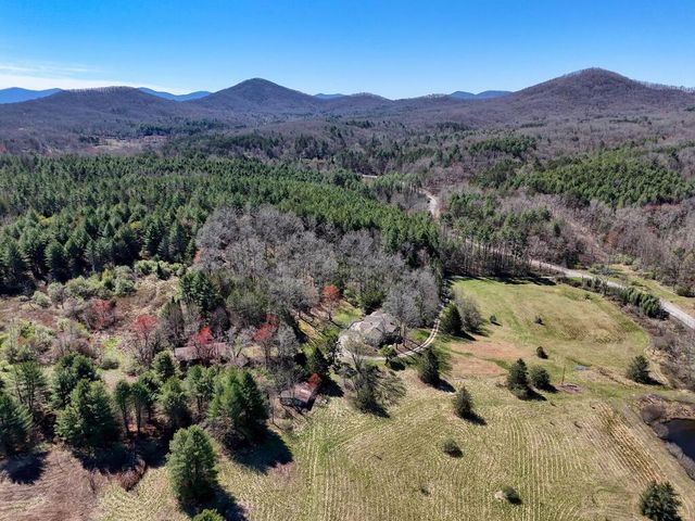 4868 Hwy 325, Blairsville, GA 30512