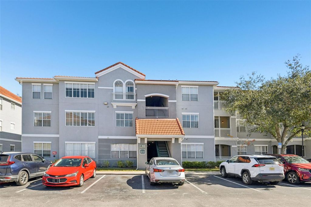 18001 RICHMOND PLACE DRIVE 1213, Tampa, FL 33647