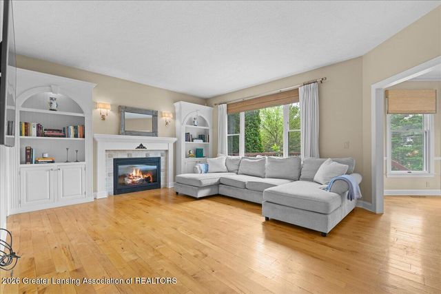 1851 Elk Lane, Okemos, MI 48864
