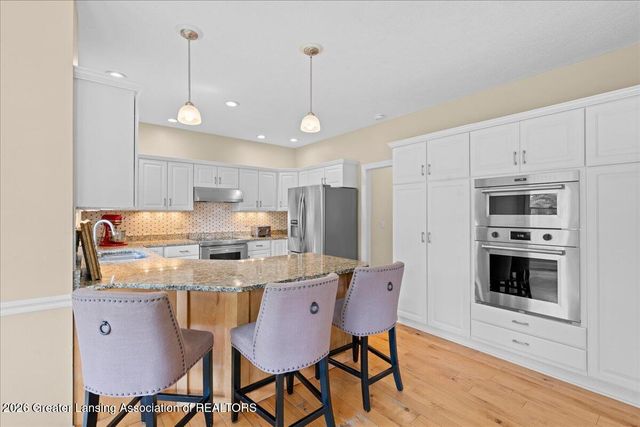 1851 Elk Lane, Okemos, MI 48864