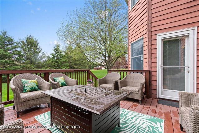 1851 Elk Lane, Okemos, MI 48864