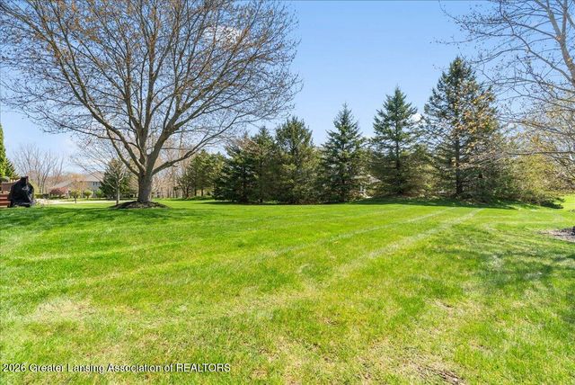 1851 Elk Lane, Okemos, MI 48864